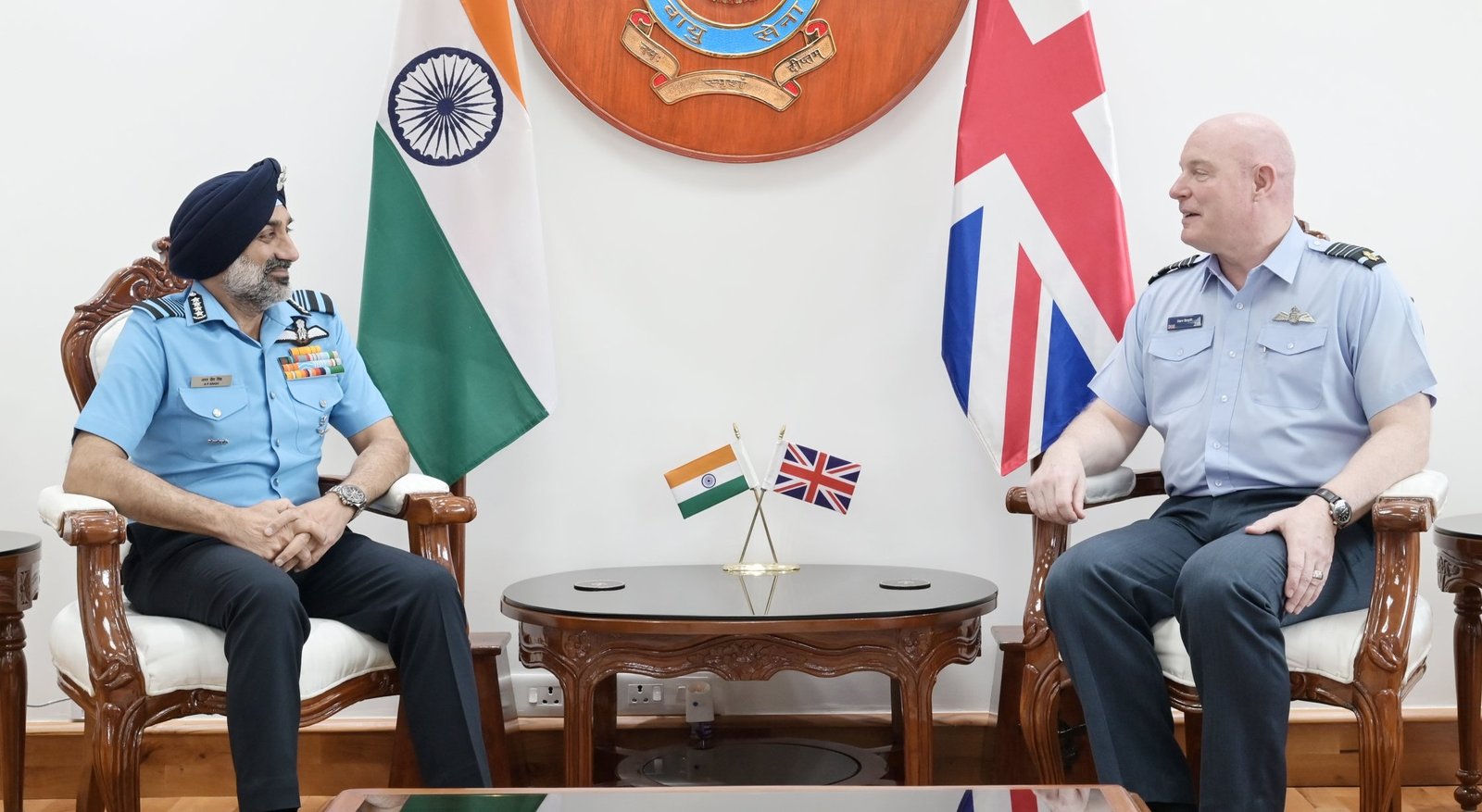 UK's Chief of the Air Staff Air Chief Marshal Sir Harv Smyth with Indian Chief of Air Staff Air Chief Marshal A P Singh