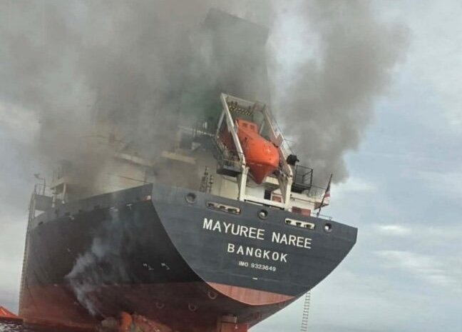 thai-cargo-ship-mayuree-naree-attacked-strait-hormuz