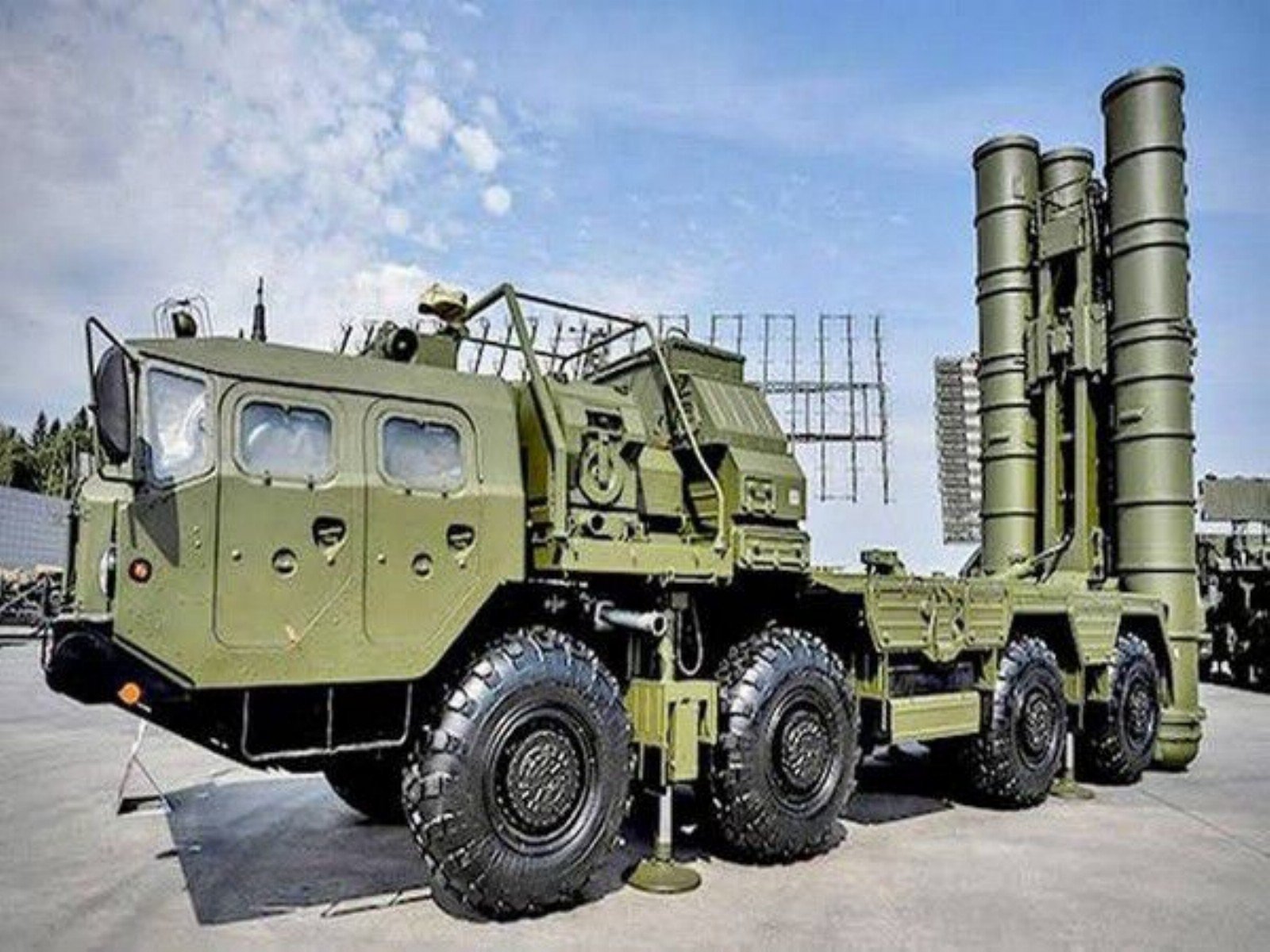 Indian Air Force S-400 Sudarshan long-range air defence missile system