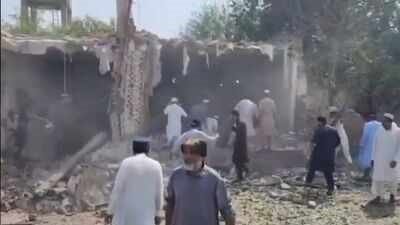 explosion laded vehicle blast in pakistan